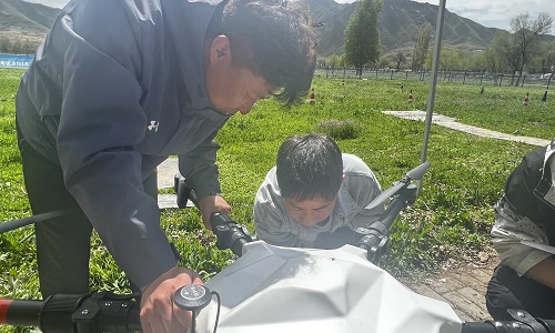 新疆無人機培訓保華潤天航空：暑假，我覺得你有必要考一個無人機駕照