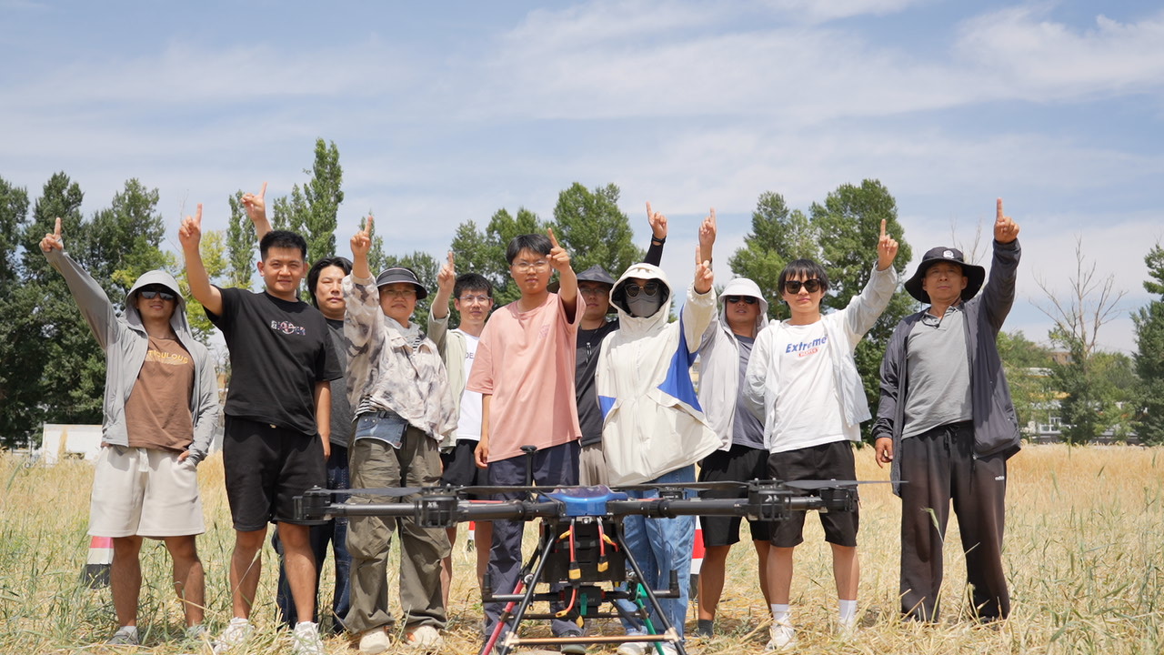 解鎖新疆低空經(jīng)濟(jì)鑰匙:保華潤天航空8月無人機(jī)培訓(xùn)全攻略,技能設(shè)備雙保障!