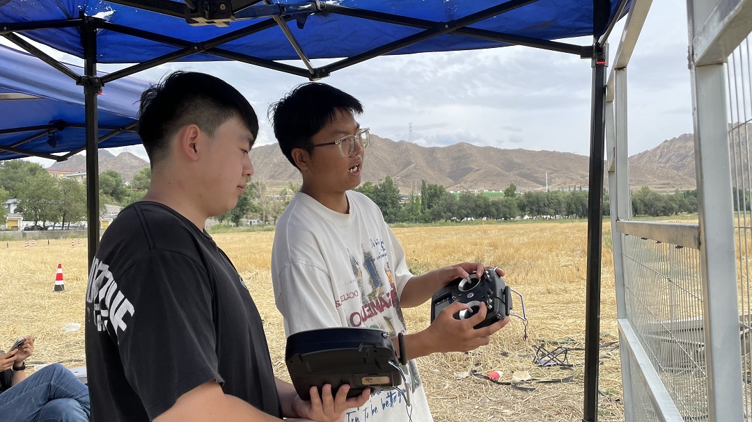 新疆無人機培訓 | 新疆無人機駕駛技術學習新路徑：保華潤天航空考培一體化服務