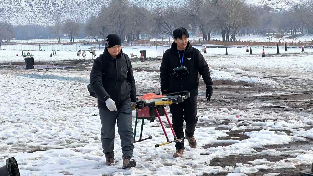 新疆無人機駕駛證怎么考?保華潤天 03 考點一站式指南